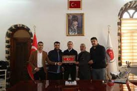 Yönetim Kurlumuz Siverek Kaymakamını Ziyaret etti 
